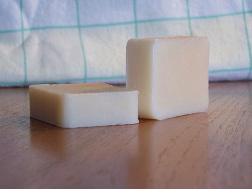 goat milk shampoo bar